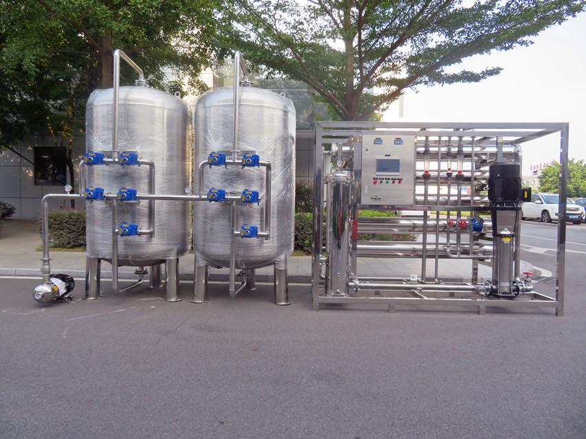 怎么樣去選擇一套好的反滲透水處理設(shè)備呢？